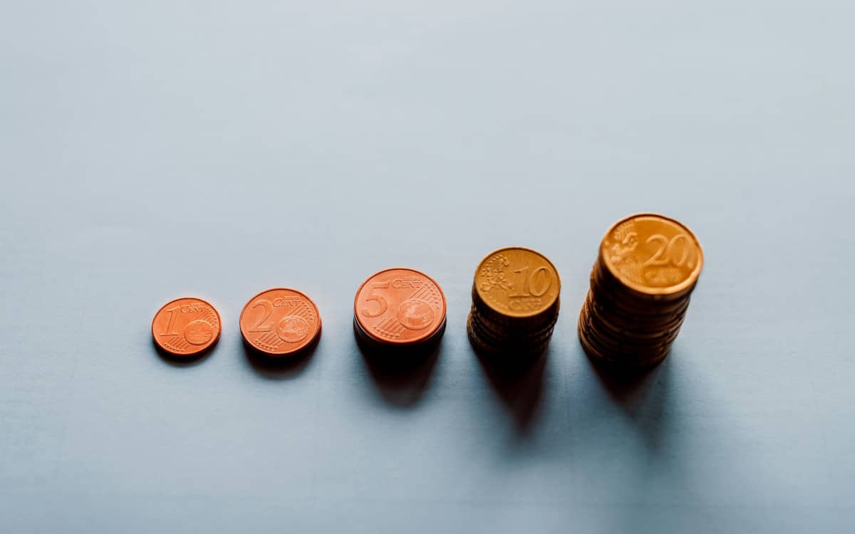 MEV arbitrage gas savings are represented by coins